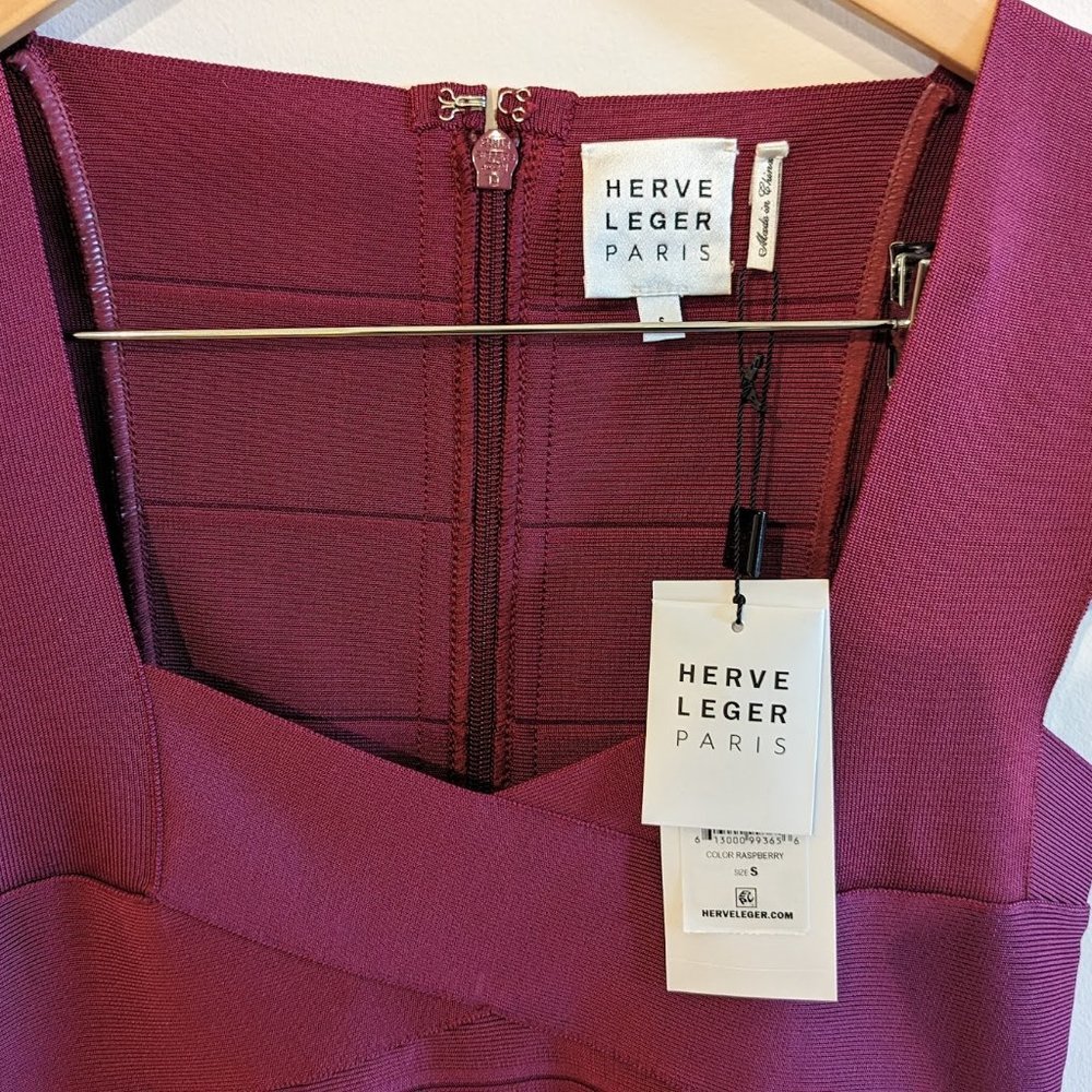 HERVÉ LÉGER Fluted bandage dress